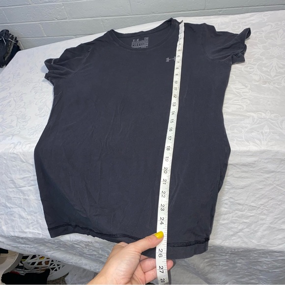 Under Armour Charged Cotton Heatgear Women’s Small Semi Fitted T-Shirt Tee Shirt - Picture 2 of 11